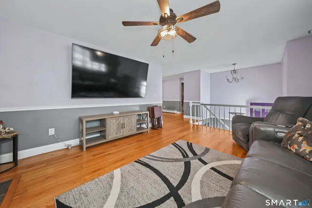 $489,900 | 77 Crest Road, Southington, CT 06489