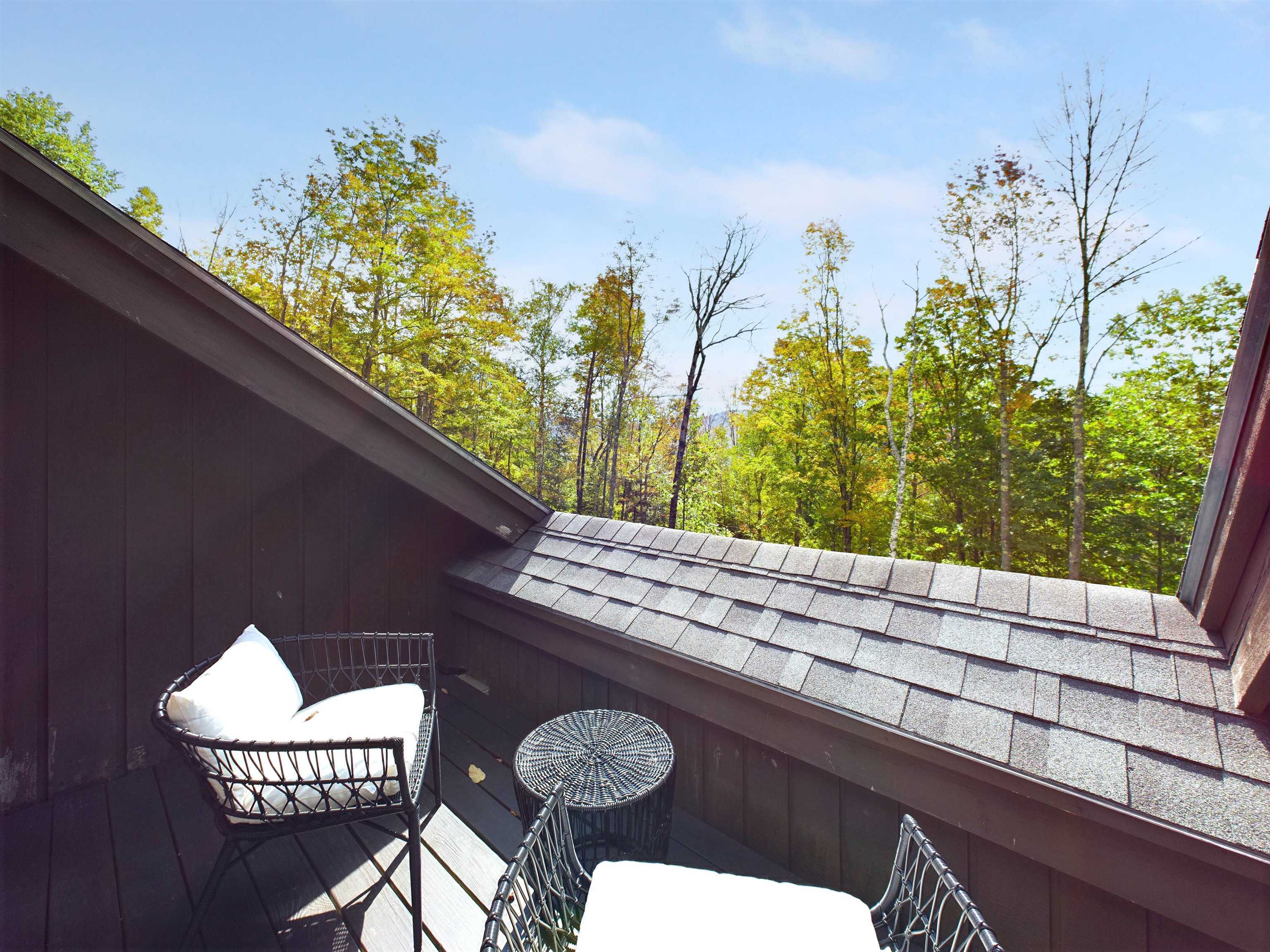 89 Falcon Loop Road East Rochester, VT 05767 - Photo 18 of 33
