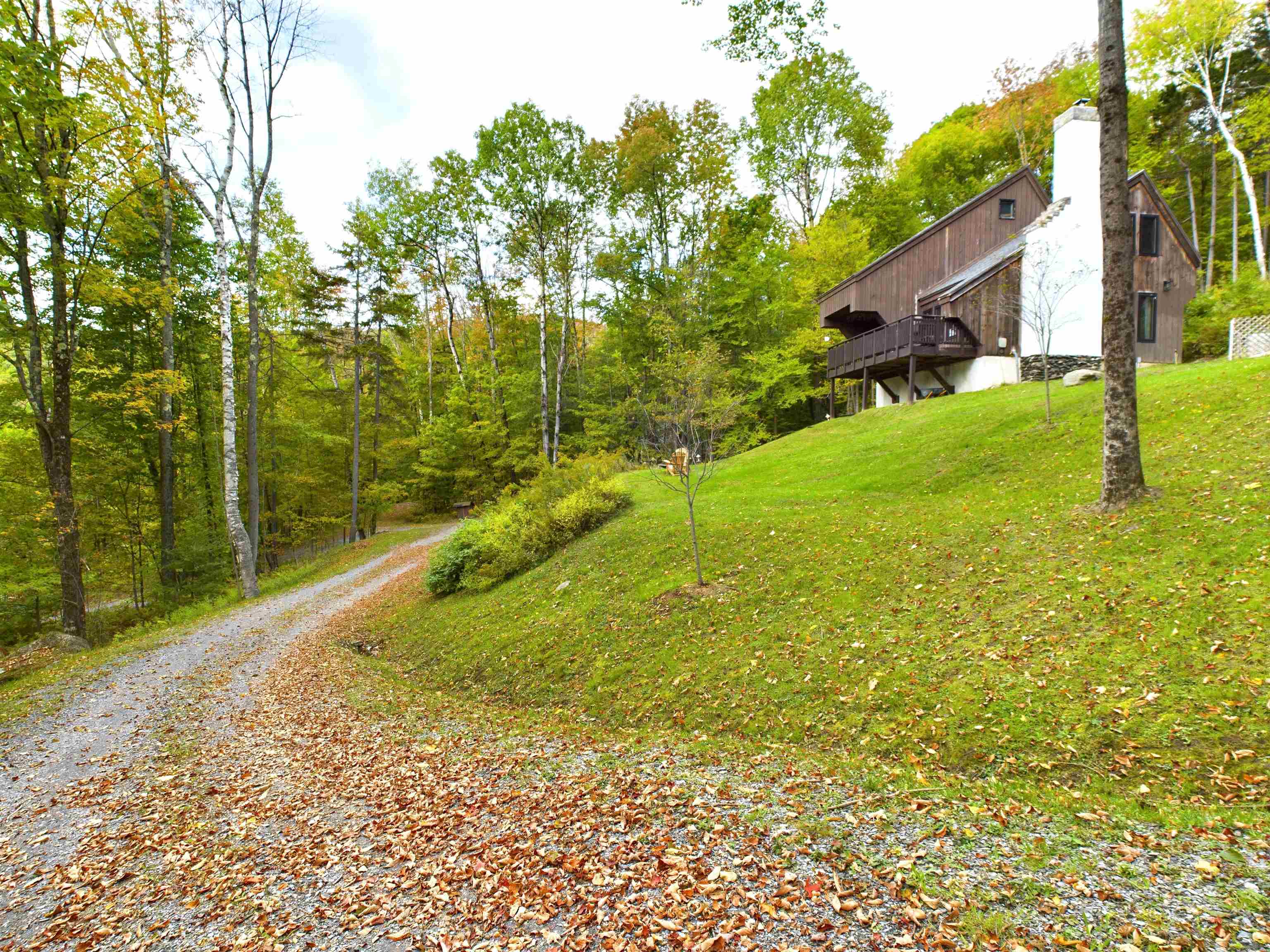 89 Falcon Loop Road East Rochester, VT 05767 - Photo 2 of 33
