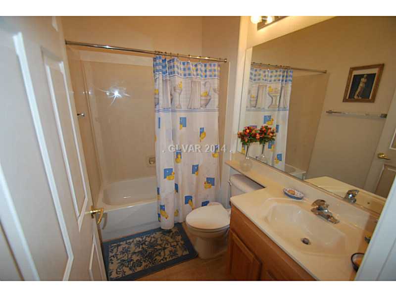 3043 Canal Walk Road Henderson, NV 89052 - Photo 23 of 29 Bathroom.