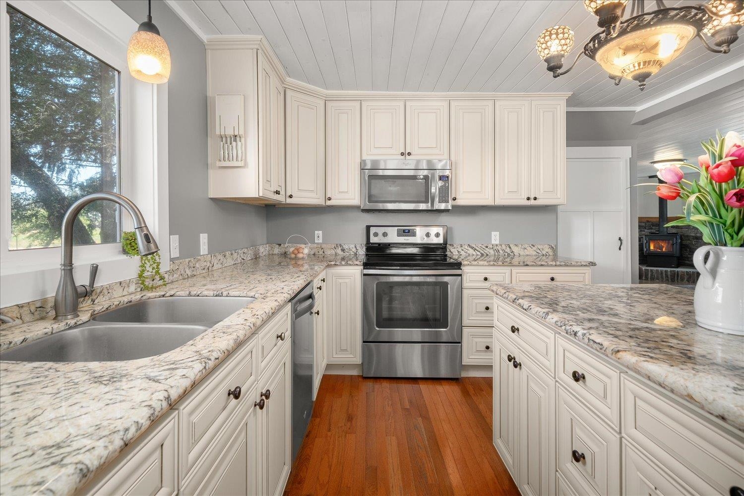 5056 South Wallbridge Road Deer Park, WA 99006 - Photo 12 of 50
