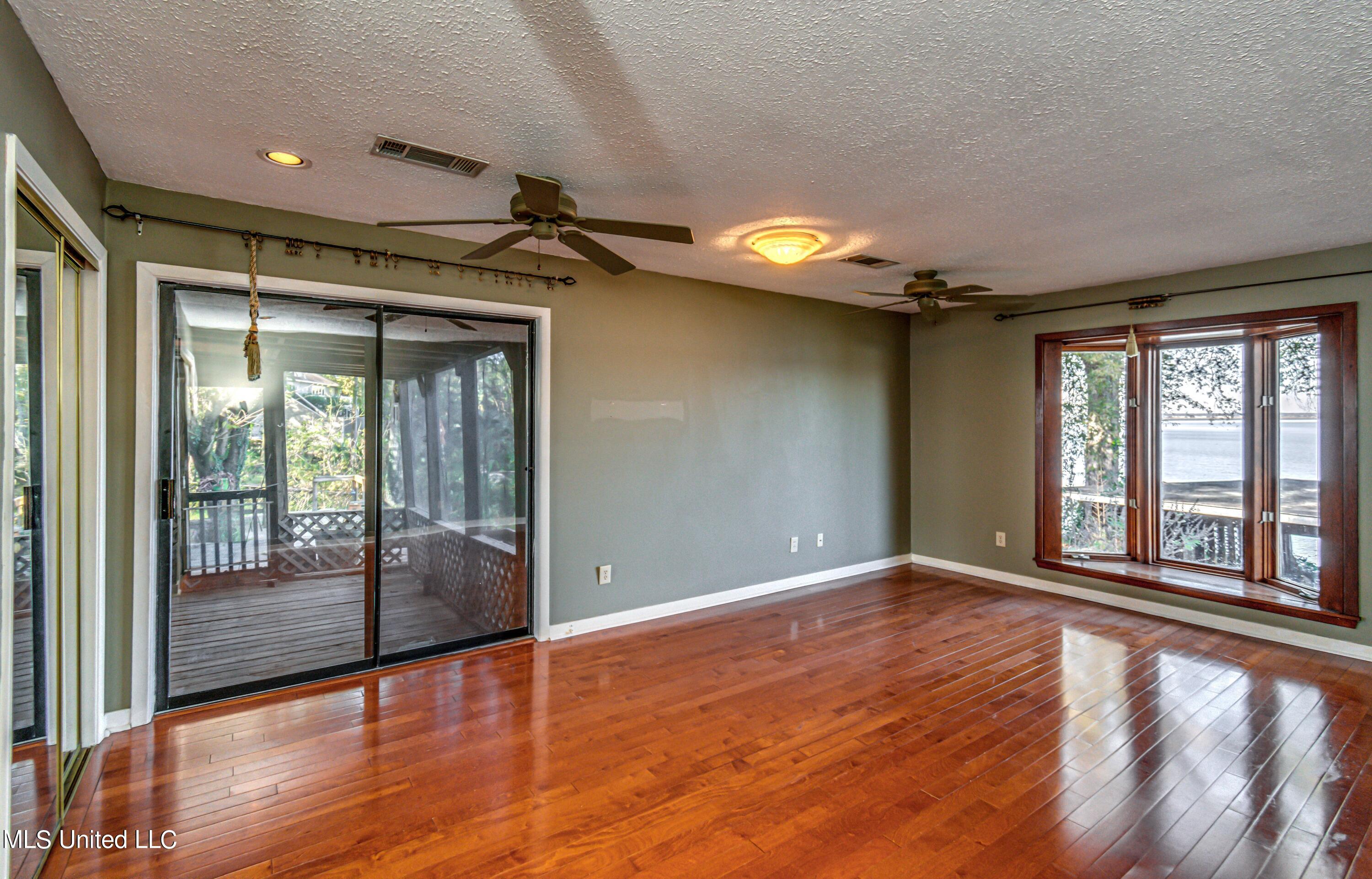101 Sandpiper Road Brandon, MS 39047 - Photo 15 of 26 Primary Bedroom