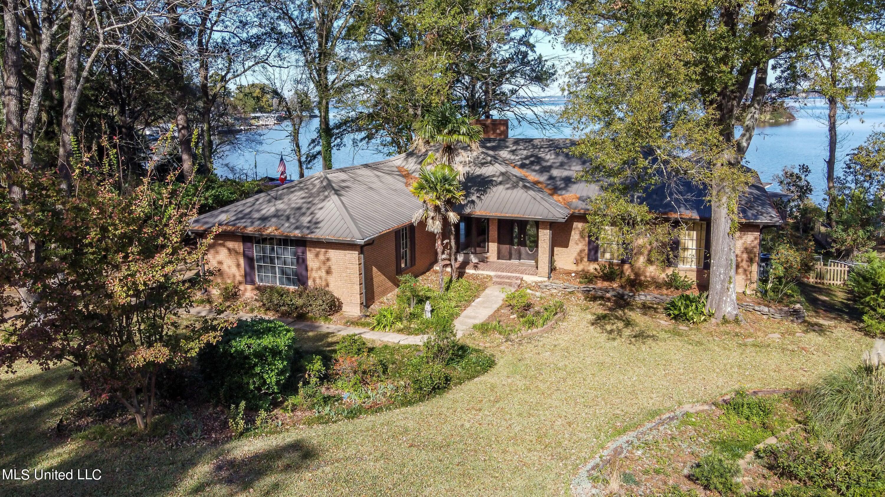 101 Sandpiper Road Brandon, MS 39047 - Photo 26 of 26 Drone Front