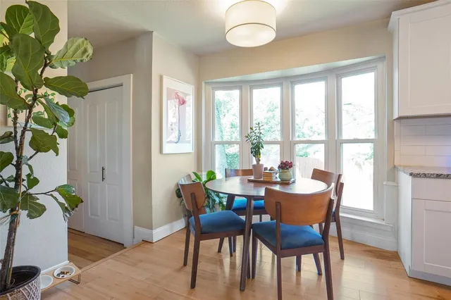 $399,900 | 101 West Ash Lane, Euless, TX 76039