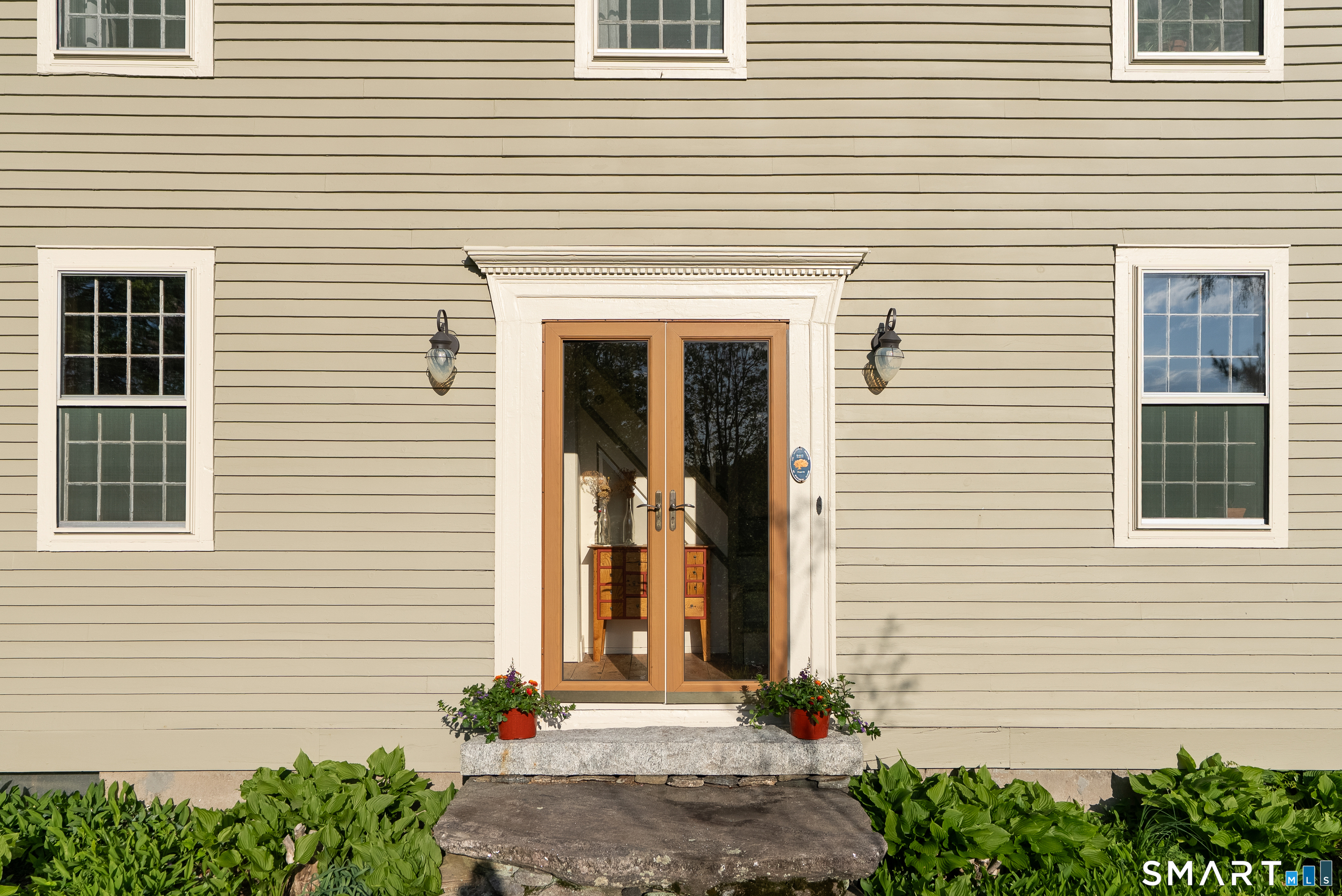 4 Cemetery Road Canton, CT 06019 - Photo 3 of 40