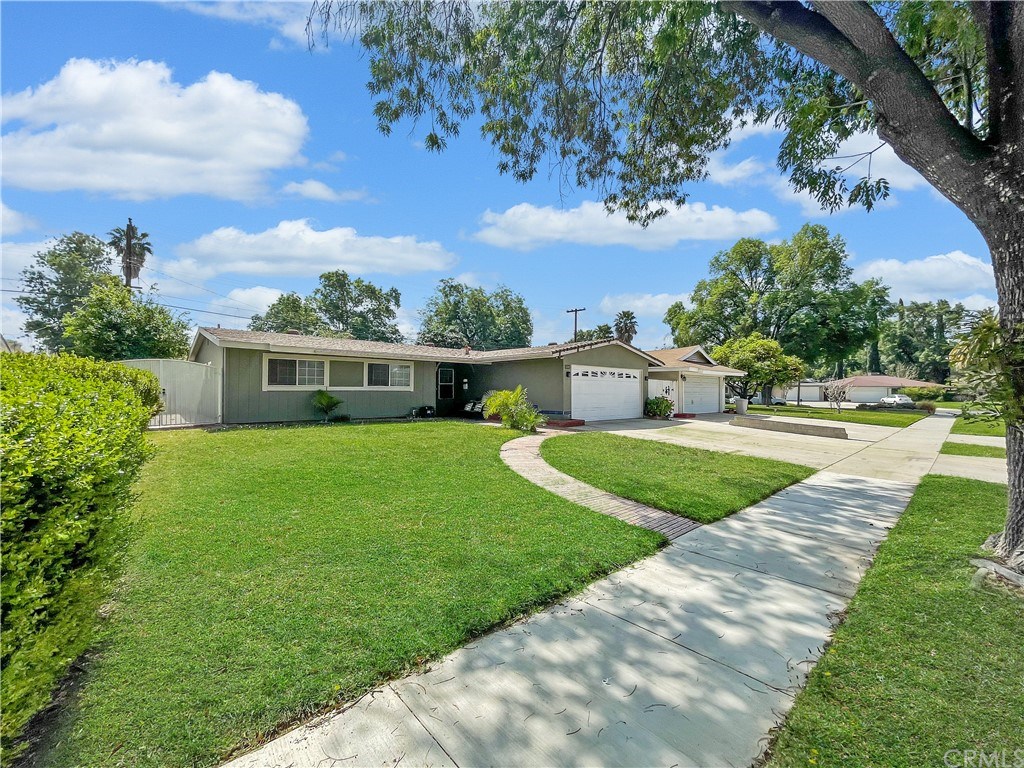 10068 Fox Street Riverside, CA 92503 - Photo 1 of 1
