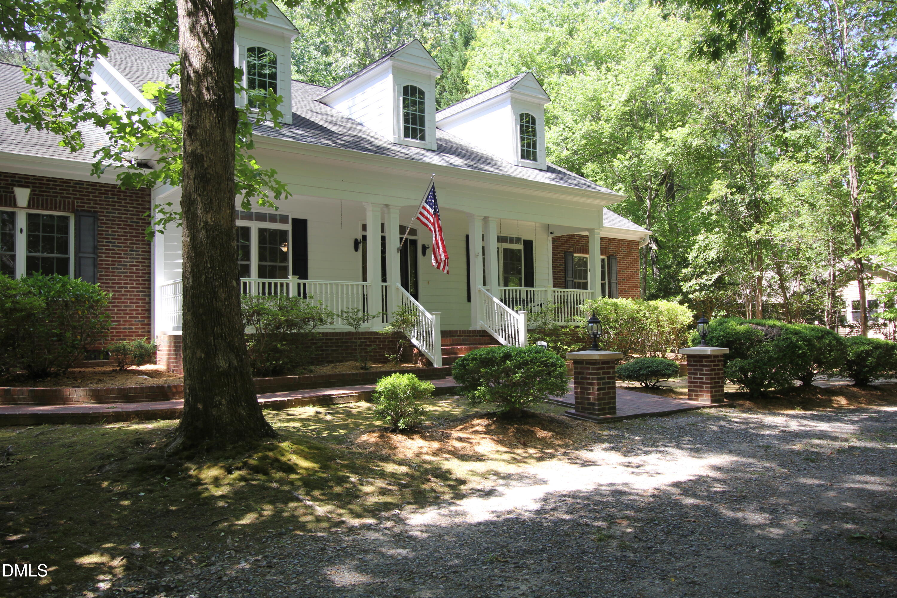 1102 Falling Streme Sanford, NC 27332 - Photo 10 of 67 IMG_8790