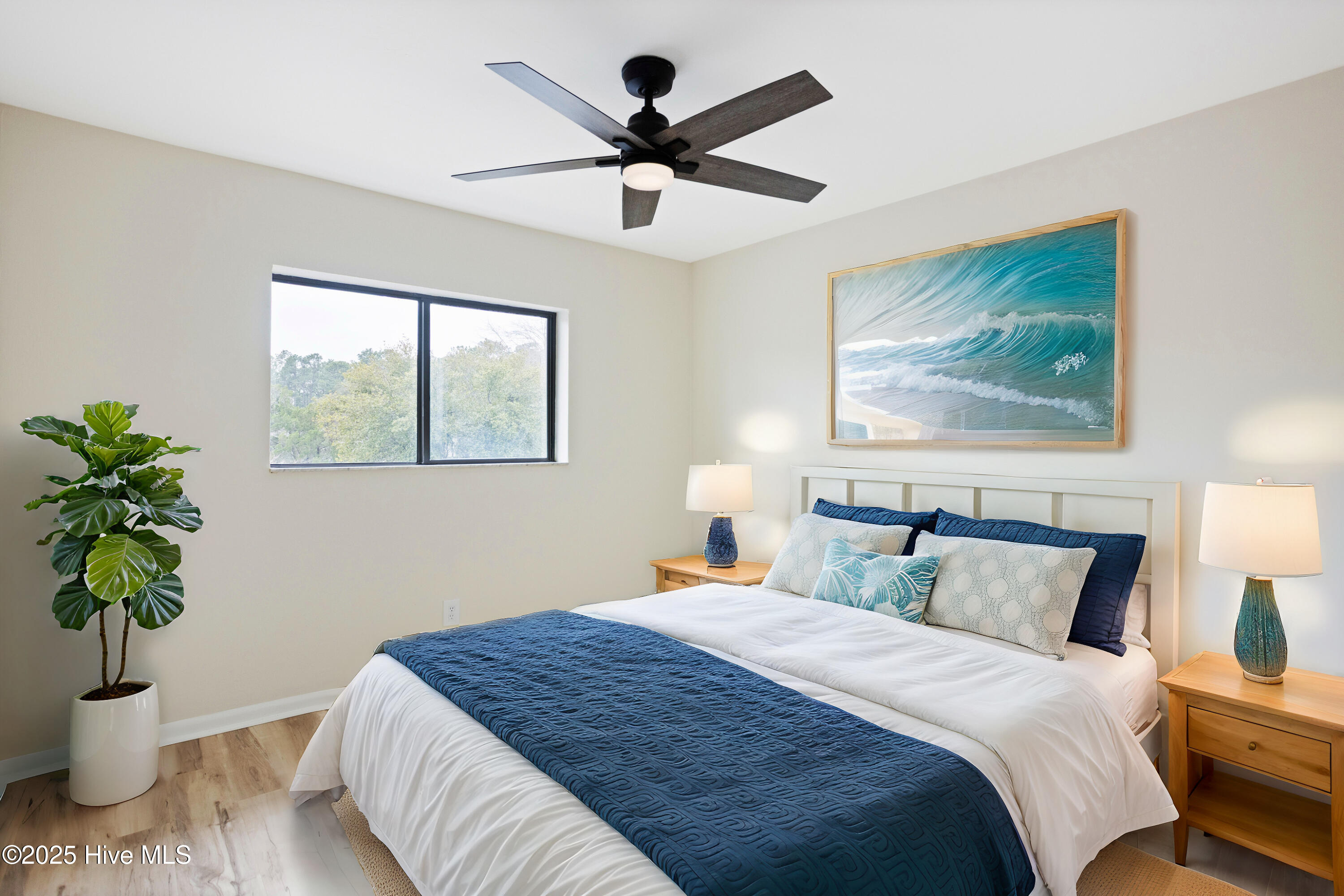 4459 Holly Tree Road Wilmington, NC 28412 - Photo 20 of 32 Guest Bedroom