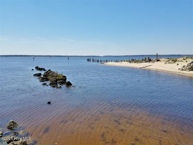 $39,900 | 461 Country Club Drive West, Arapahoe, NC 28510