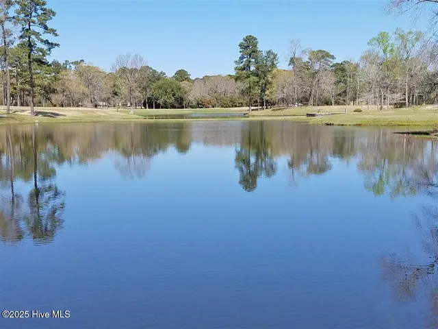 $39,900 | 461 Country Club Drive West, Arapahoe, NC 28510