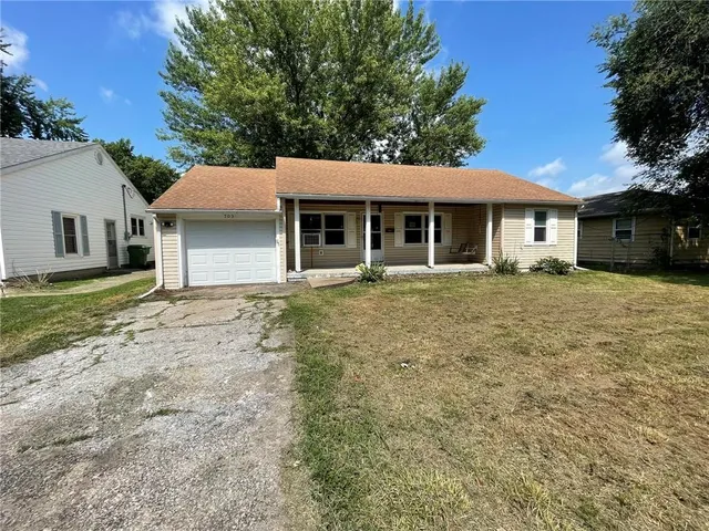 $89,900 | 703 South 6th Street, Clinton, MO 64735