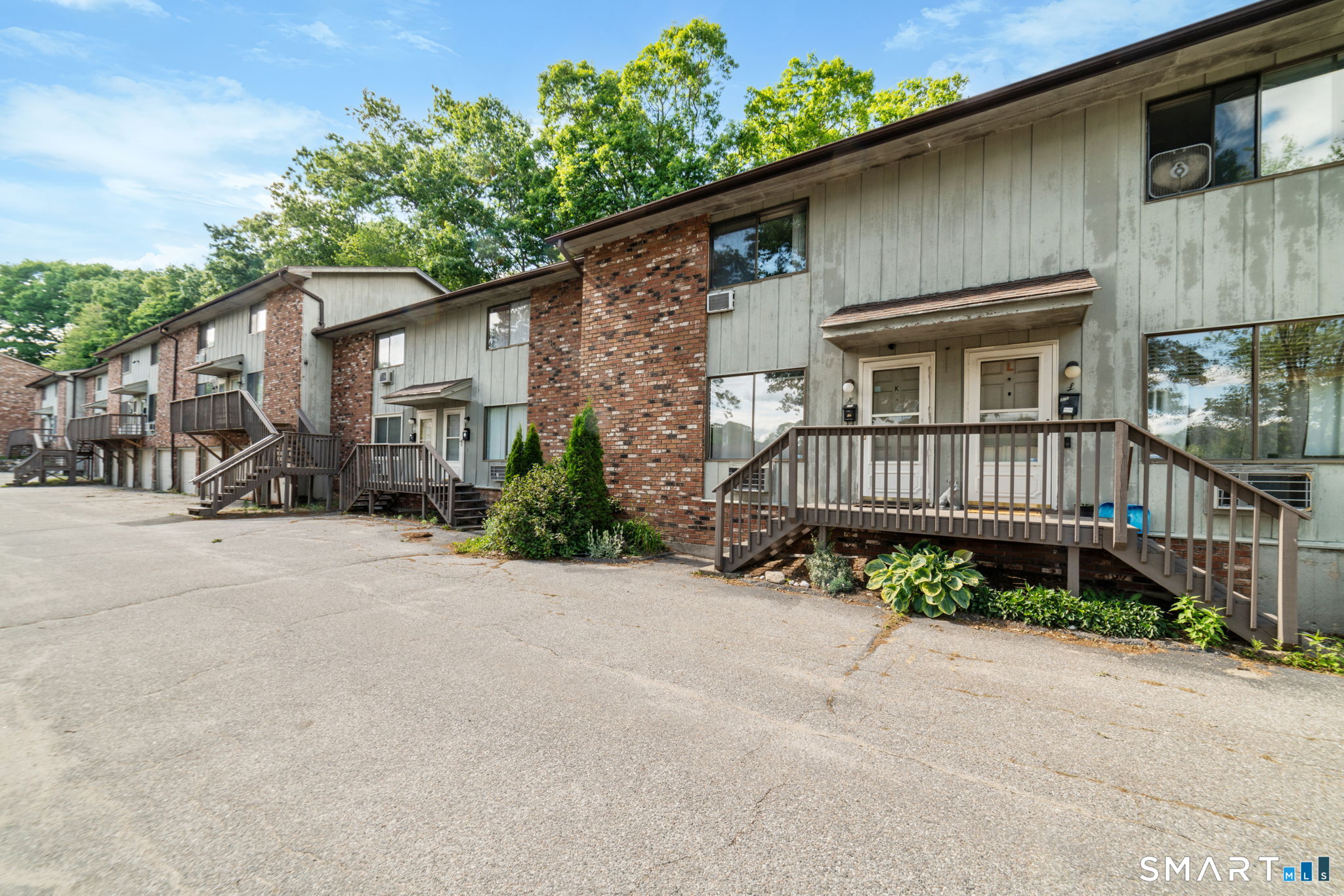 30 Kay Lane, Unit K Waterbury, CT 06708 - Photo 3 of 30