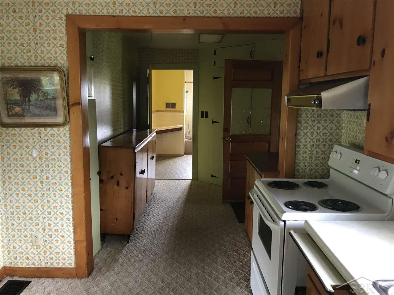 6495 Hess Road Saginaw, MI 48601 - Photo 5 of 10