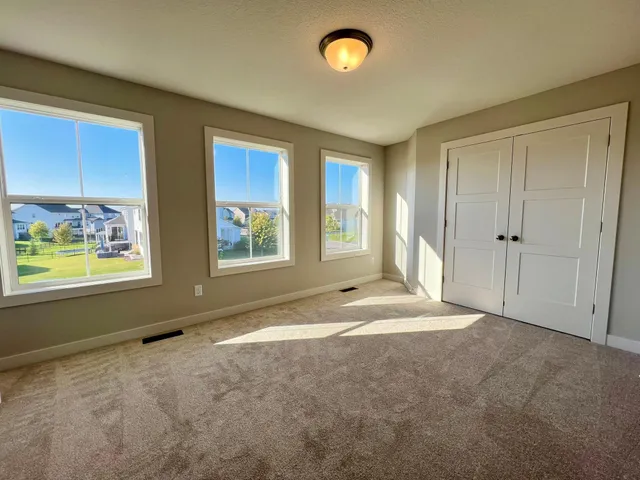 $818,000 | 10991 23rd Street Northeast, St. Michael, MN 55376