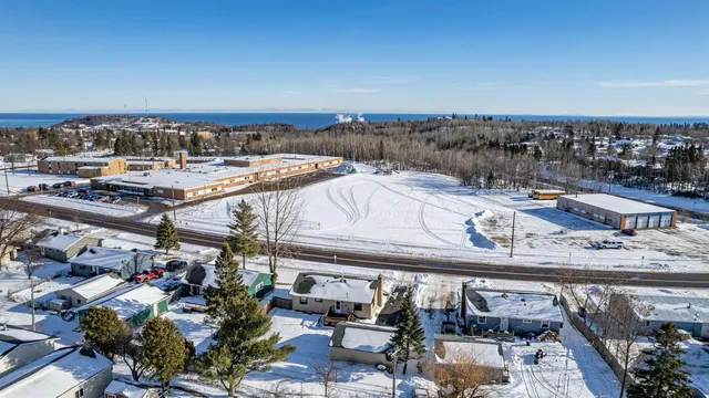 $229,900 | 106 Edison Boulevard, Silver Bay, MN 55614