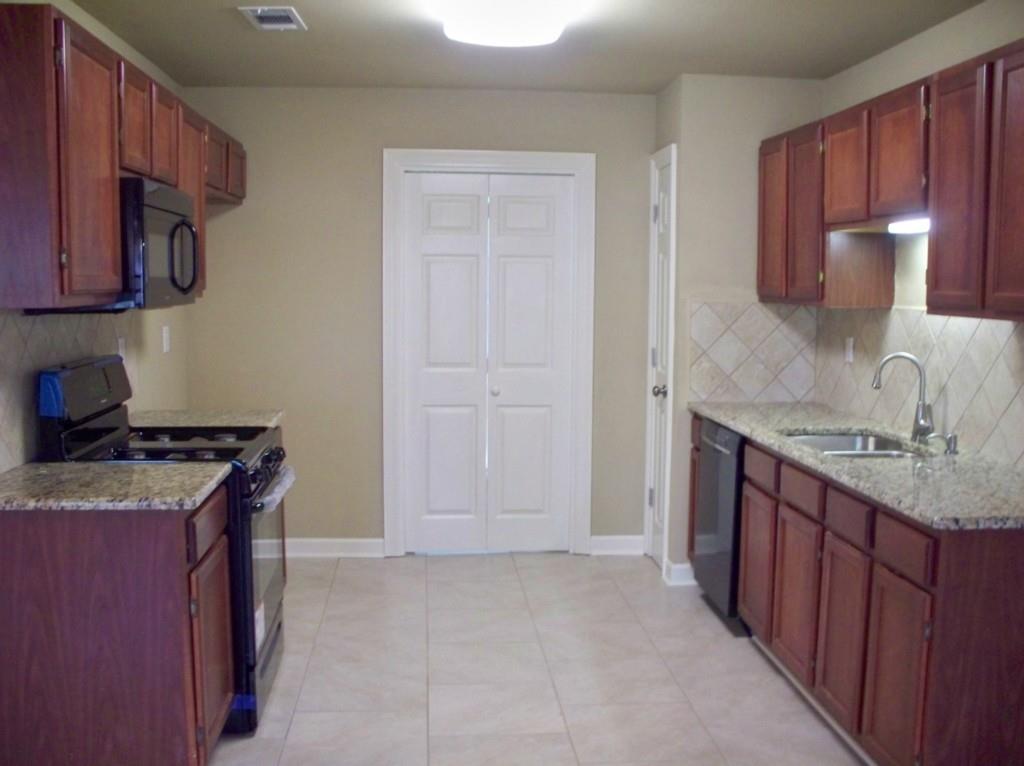 618 Lane Street Mandeville, LA 70448 - Photo 3 of 14