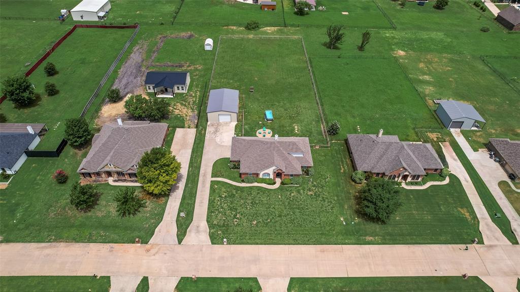 5454 Tree Grace Lane Kaufman, TX 75142 - Photo 3 of 40