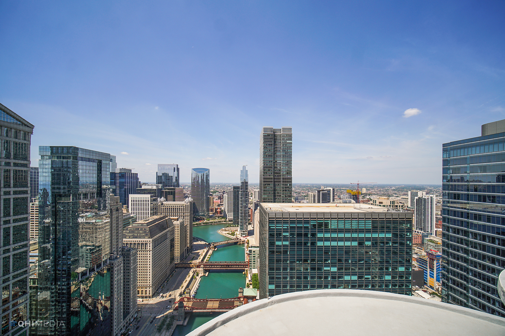 300 North State Street, Unit 3129 Chicago, IL 60654 - Photo 16 of 19 a city view with tall buildings
