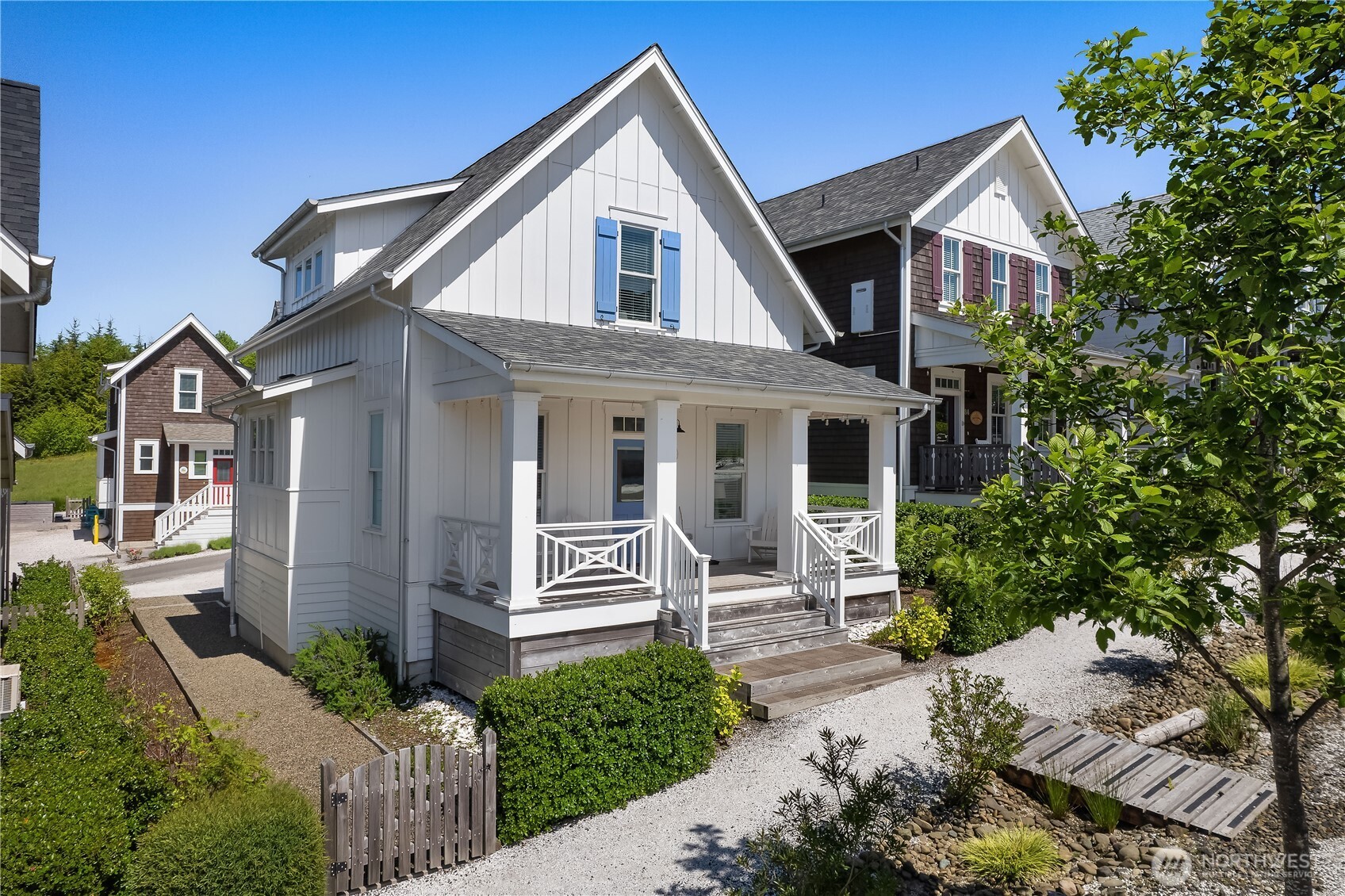94 Horizon Street Pacific Beach, WA 98571 - Photo 3 of 34
