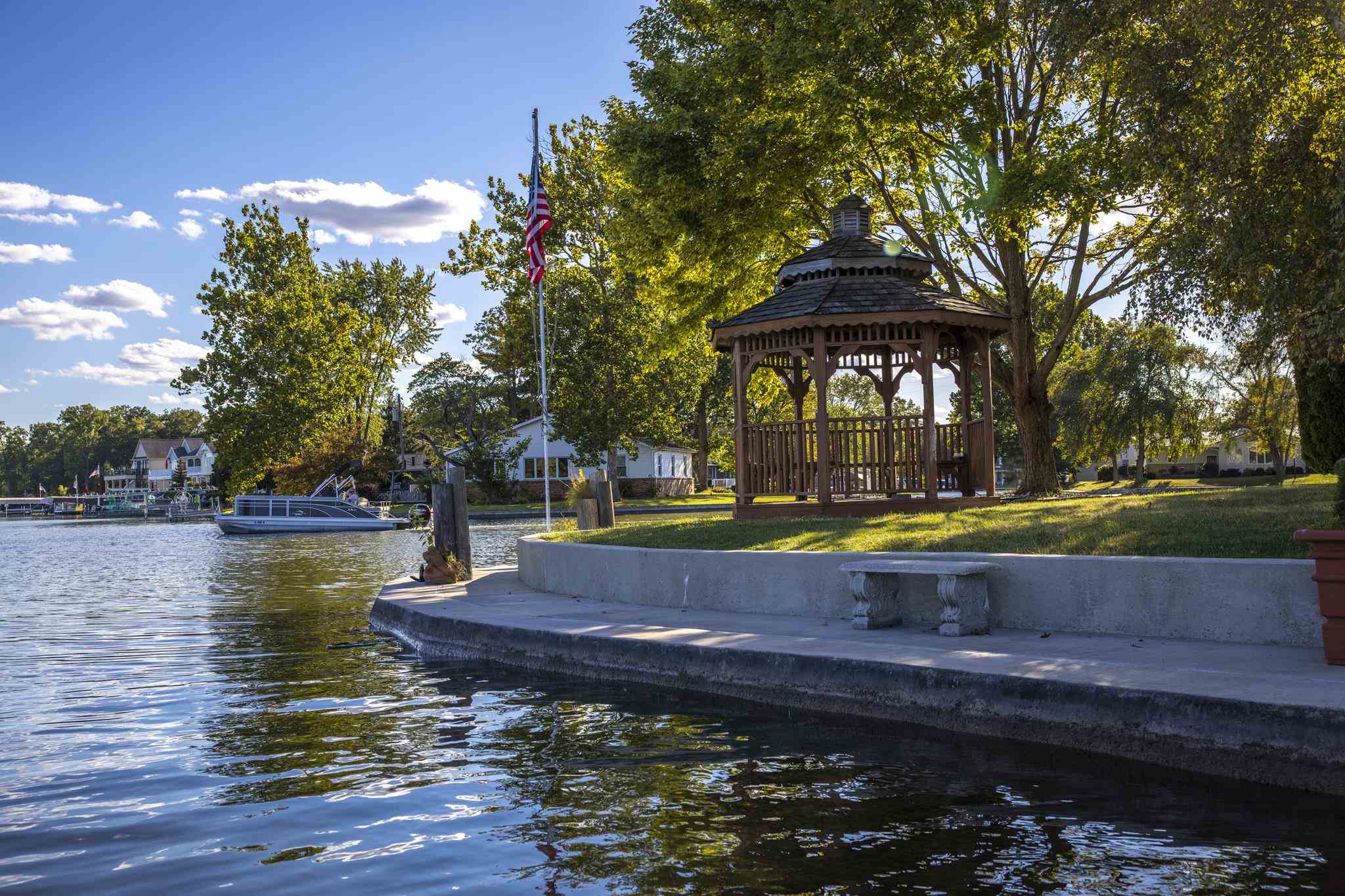 2602 Wolfe Point Drive Rochester, IN 46975 - Photo 5 of 30