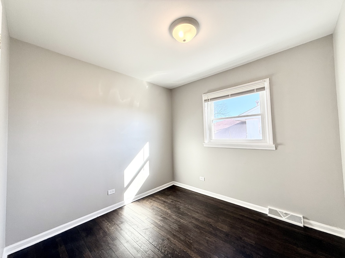 11742 South Racine Avenue Chicago, IL 60643 - Photo 12 of 16