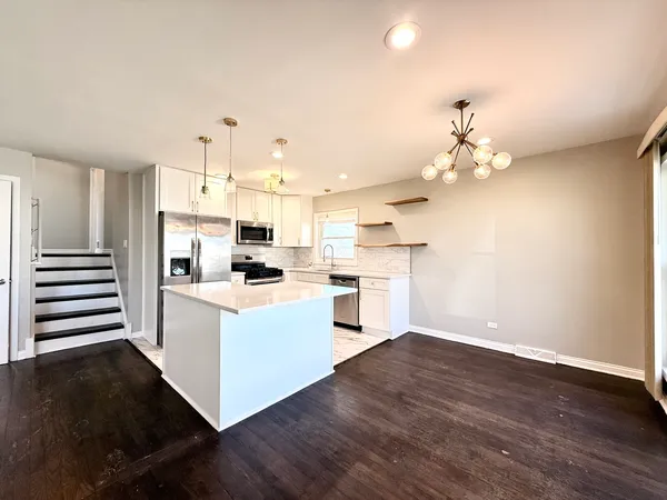 $275,000 | 11742 South Racine Avenue, Chicago, IL 60643