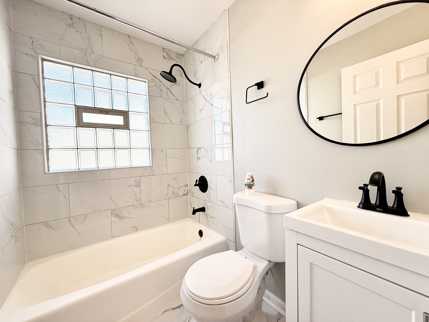 11742 South Racine Avenue Chicago, IL 60643 - Photo 6 of 17