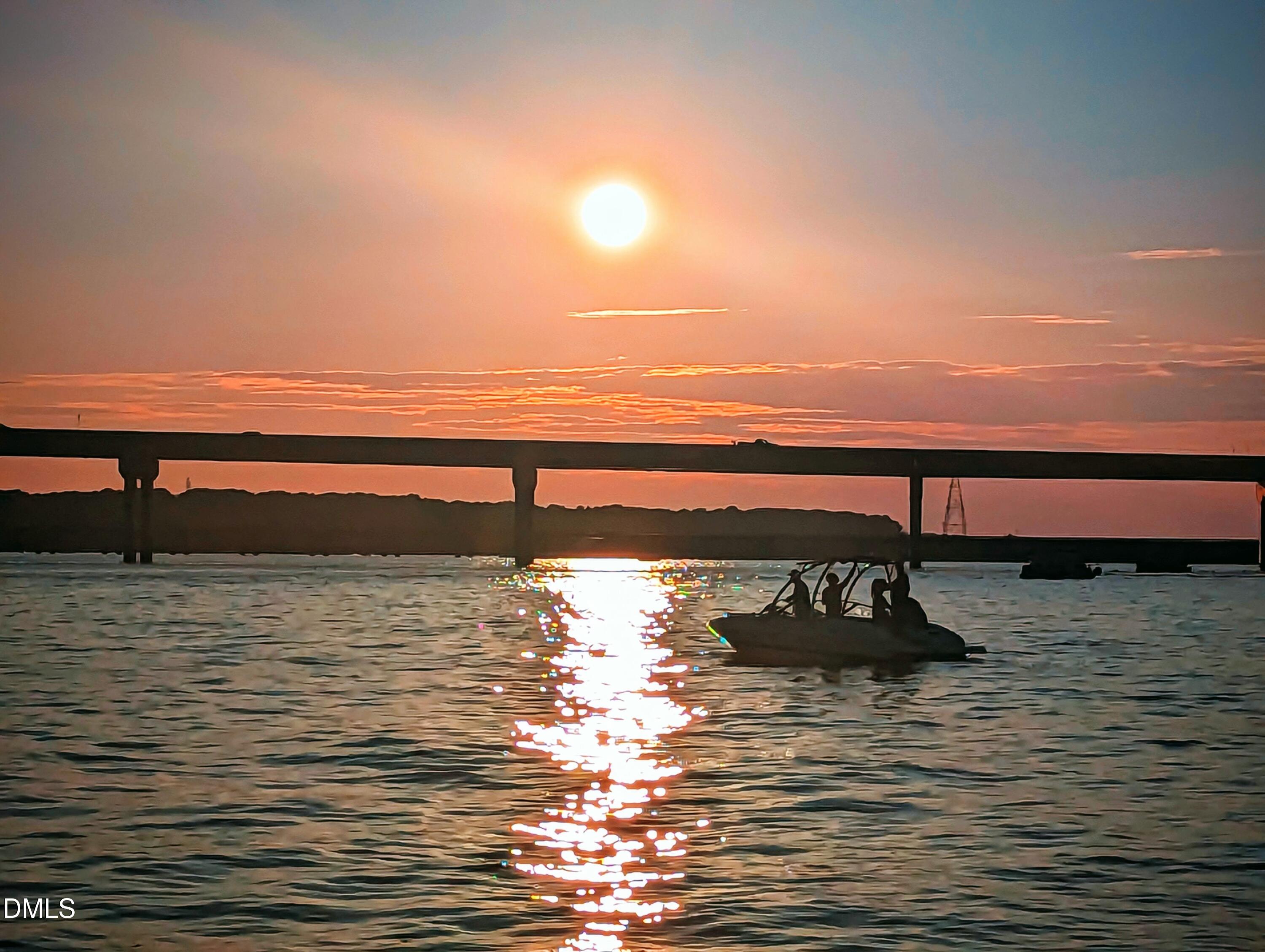 1035 Virginia Avenue Clarksville, VA 23927 - Photo 18 of 21 SUNSET LAKE