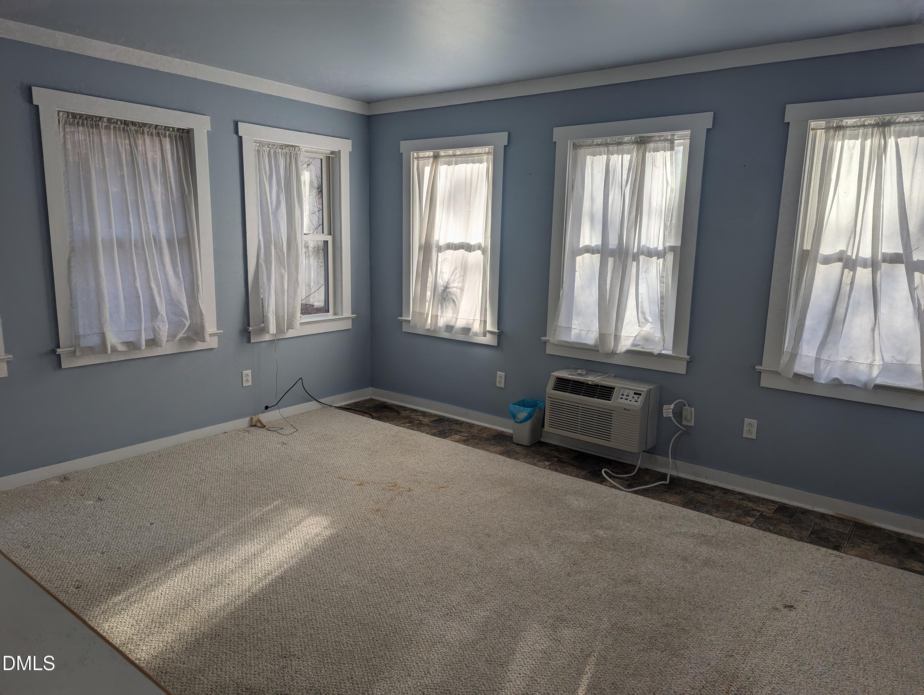 1035 Virginia Avenue Clarksville, VA 23927 - Photo 19 of 21 PXL_20251112_141041158