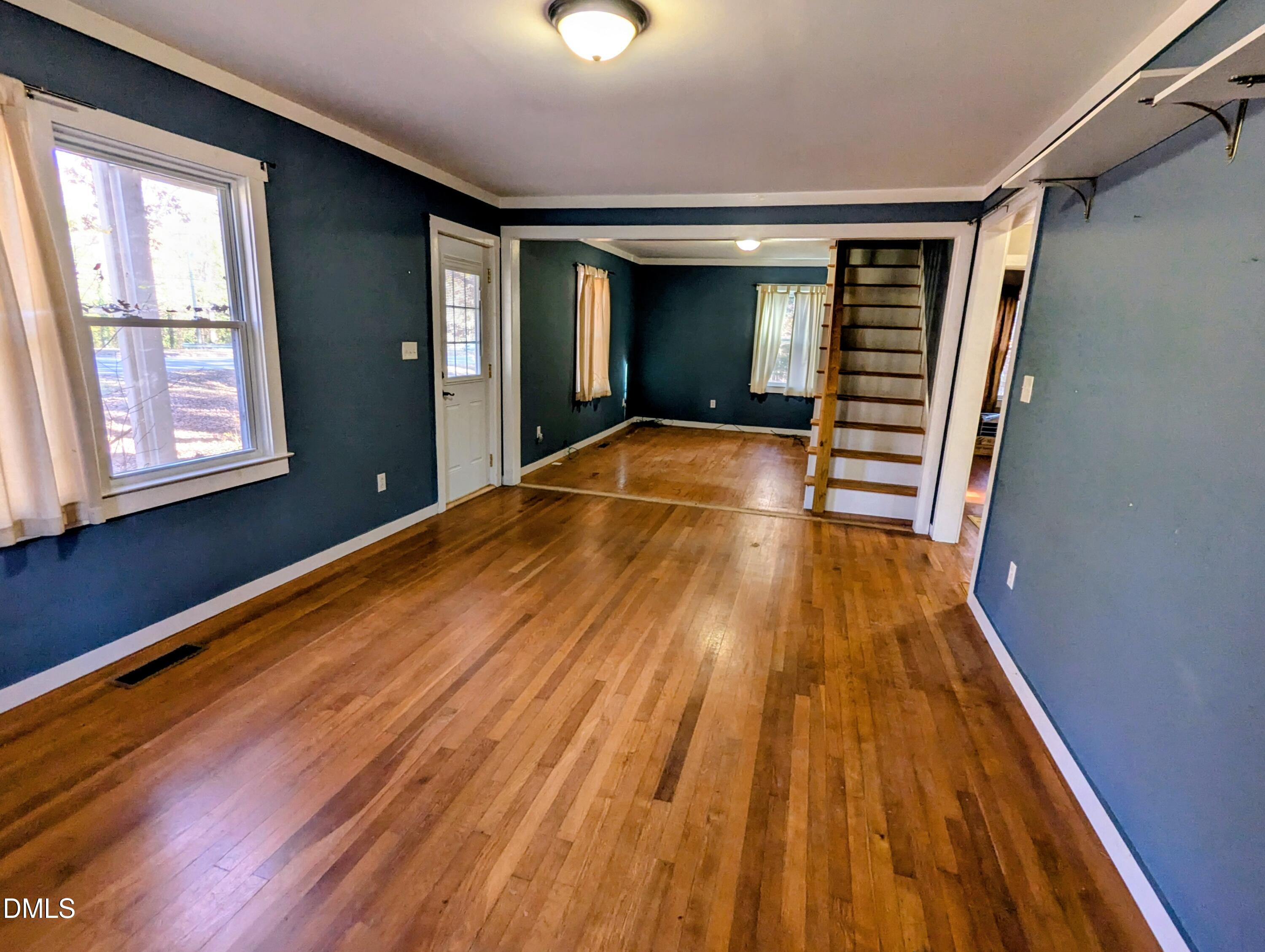 1035 Virginia Avenue Clarksville, VA 23927 - Photo 7 of 21 PXL_20251112_141330009~2