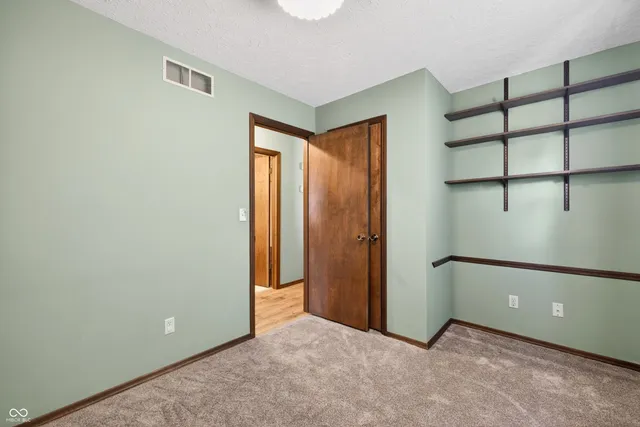 $256,000 | 600 Forest Drive, Bloomfield, IN 47424