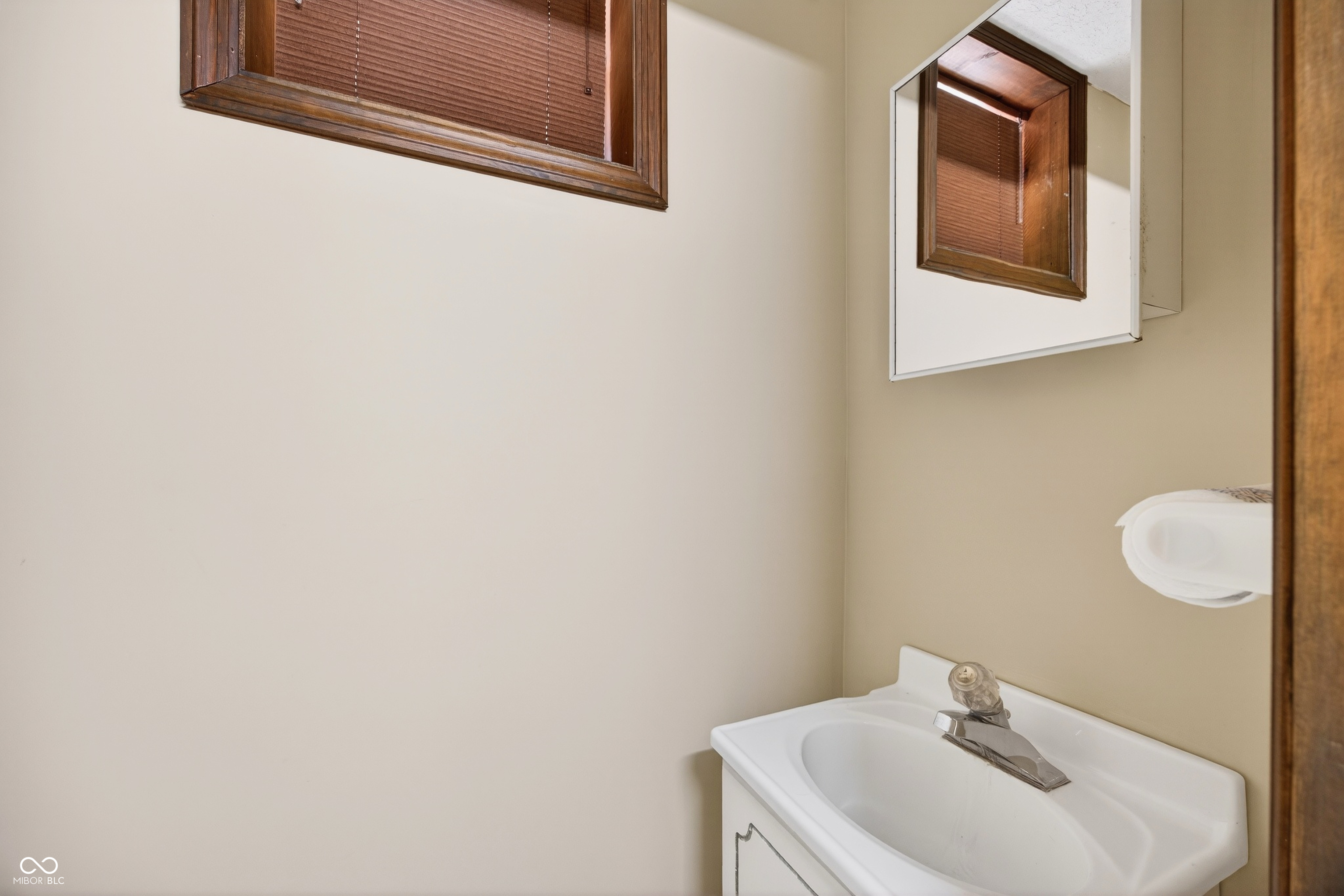 600 Forest Drive Bloomfield, IN 47424 - Photo 26 of 42