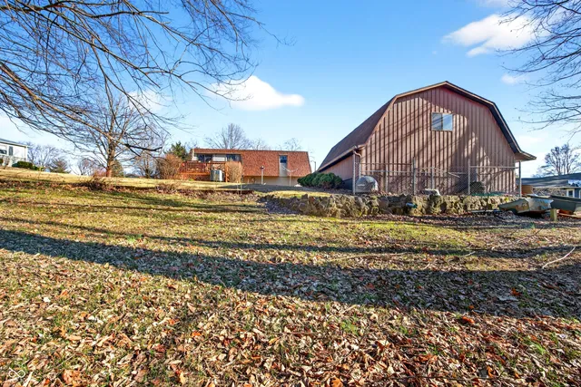 $256,000 | 600 Forest Drive, Bloomfield, IN 47424