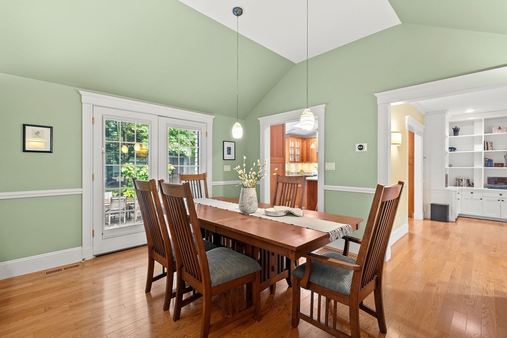 9 Bonad Road Arlington, MA 02476 - Photo 11 of 38