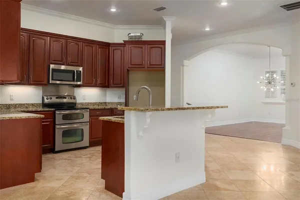 $4,950 | 4113 West McKay Avenue, Tampa, FL 33609