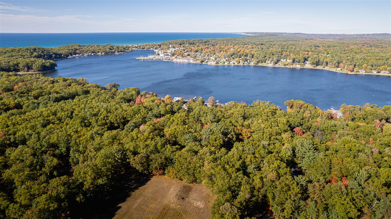 5921 Longbridge Road Pentwater, MI 49449 - Photo 46 of 47