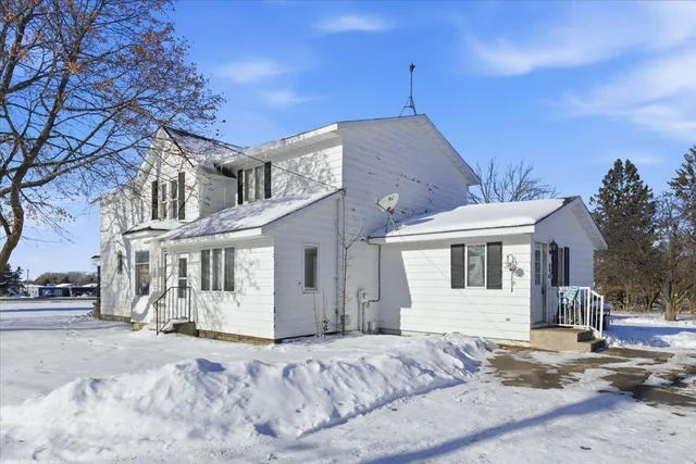 $500,000 | 3575 Vermillion Street, Hastings, MN 55033