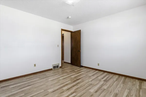 $500,000 | 3575 Vermillion Street, Hastings, MN 55033