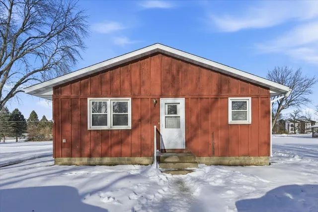 $500,000 | 3575 Vermillion Street, Hastings, MN 55033