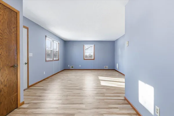 $500,000 | 3575 Vermillion Street, Hastings, MN 55033