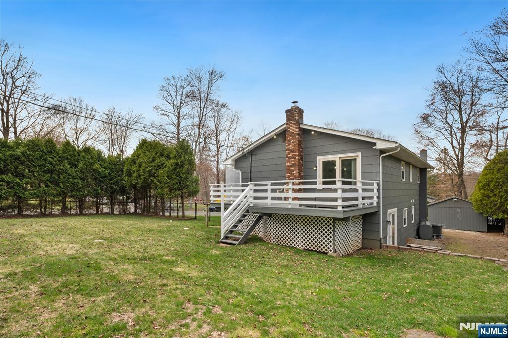 13 Hunters Lane Andover, NJ 07821 - Photo 26 of 35