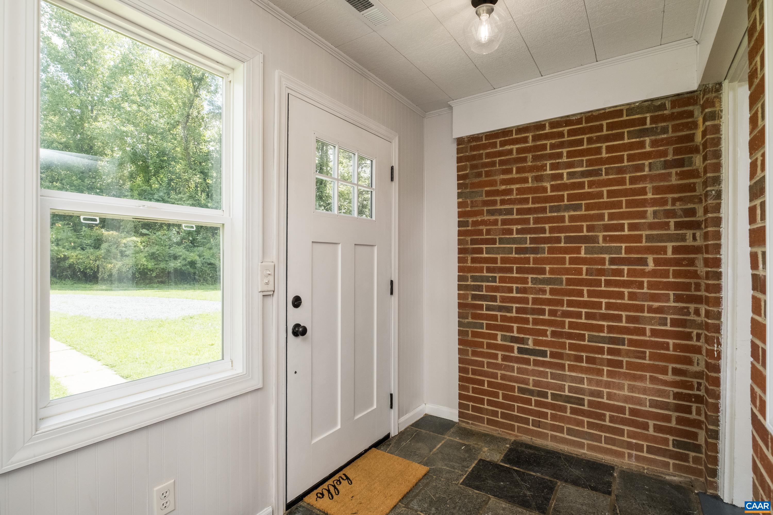 578 Maxfield Road Keswick, VA 22947 - Photo 22 of 39 a view of a bathroom with a window