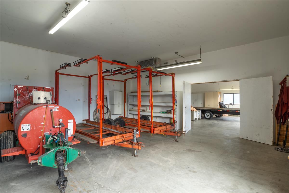 4892 Hapgood Road Lompoc, CA 93436 - Photo 16 of 32 a view of a room with gym equipment