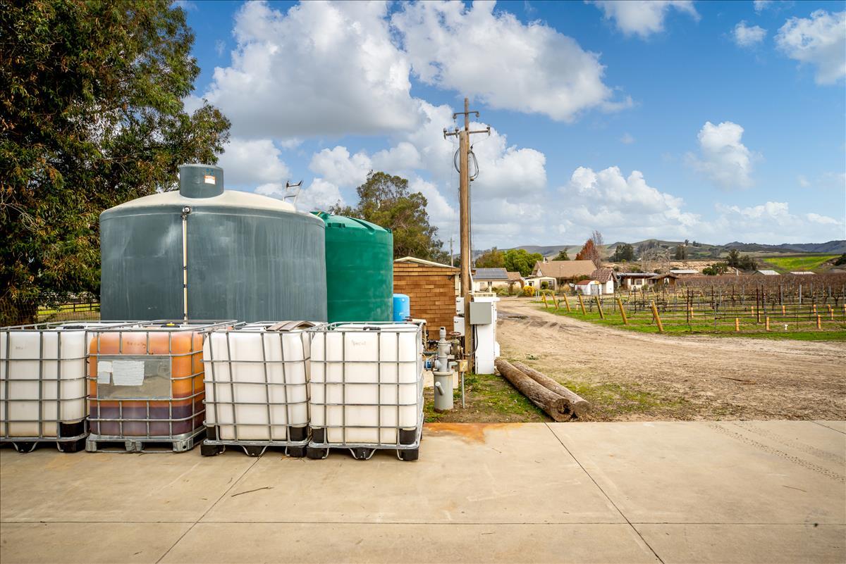 4892 Hapgood Road Lompoc, CA 93436 - Photo 18 of 32 a view of terrace