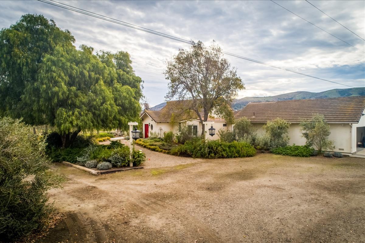 4892 Hapgood Road Lompoc, CA 93436 - Photo 2 of 32 a view of a street with a building in the background