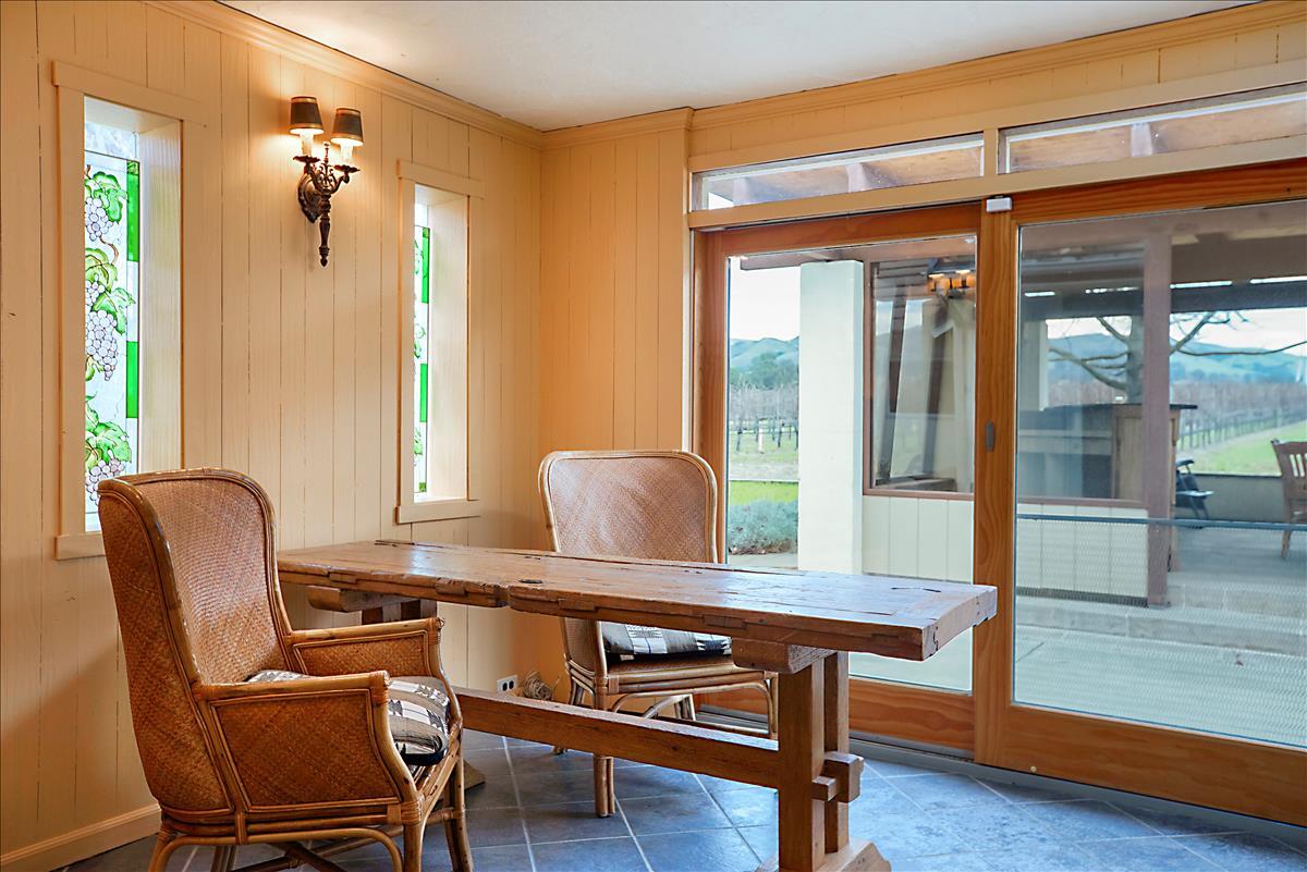 4892 Hapgood Road Lompoc, CA 93436 - Photo 32 of 32 a workspace with furniture and window