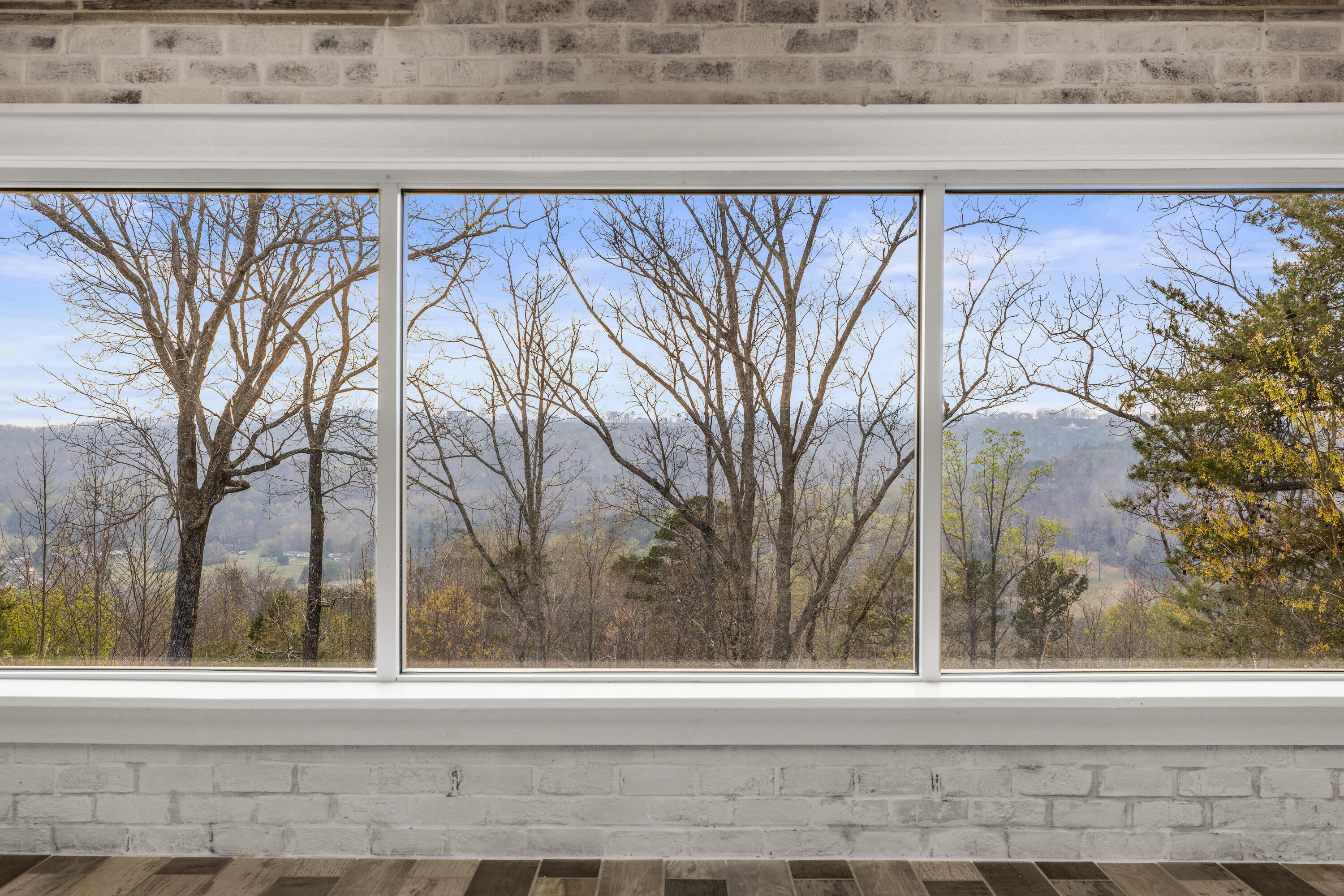 7174 White Oak Valley Road McDonald, TN 37353 - Photo 2 of 83 Sunroom