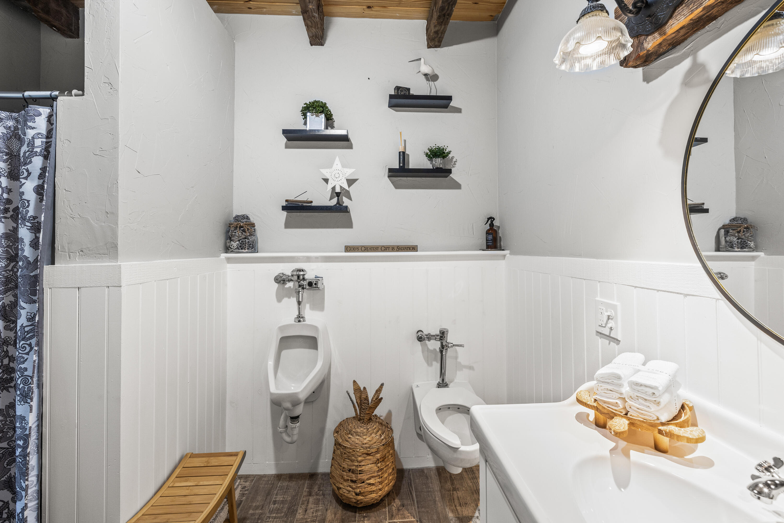 7174 White Oak Valley Road McDonald, TN 37353 - Photo 55 of 83 Bathroom
