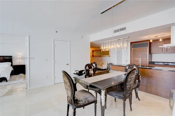 $5,500 | 495 Brickell Avenue, Unit 3505, Miami, FL 33131