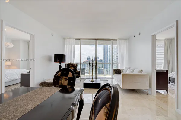 $5,500 | 495 Brickell Avenue, Unit 3505, Miami, FL 33131